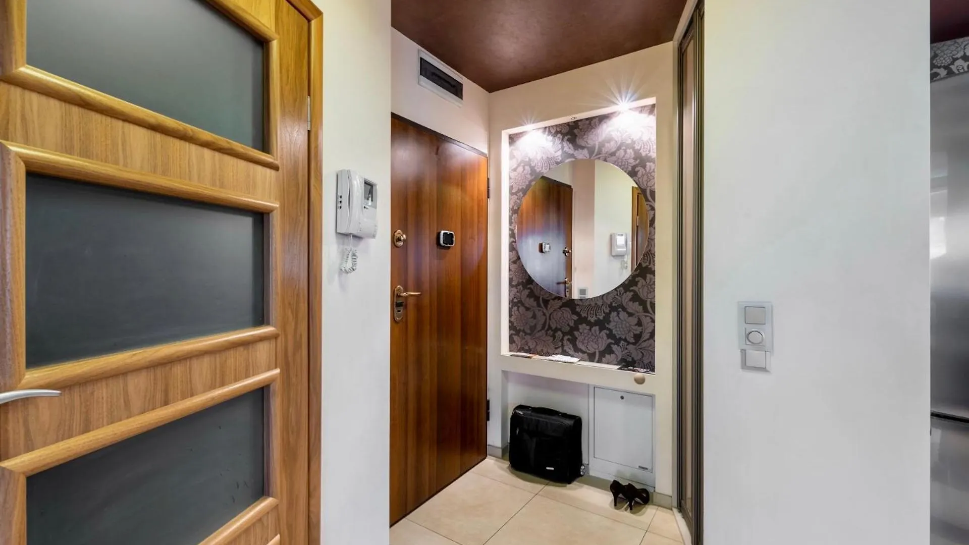 Apartament Rondo Verona - Free, Secure Parking For Guests Breslau 0*,  Polen